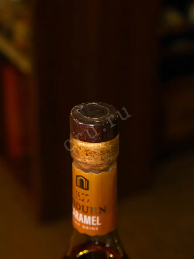 Пробка Boduen Caramel 5 Years Old in gift box 0.5 л