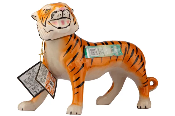 Бутылка Proshyan Brandy Factory Tiger 7 Stars 0.5 л