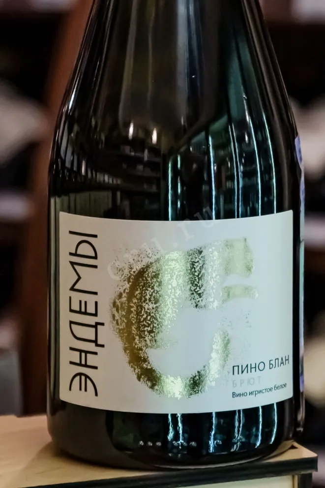 В магазине Крю Профи Ehndemy Pinot Blanc 2025 0.75 л