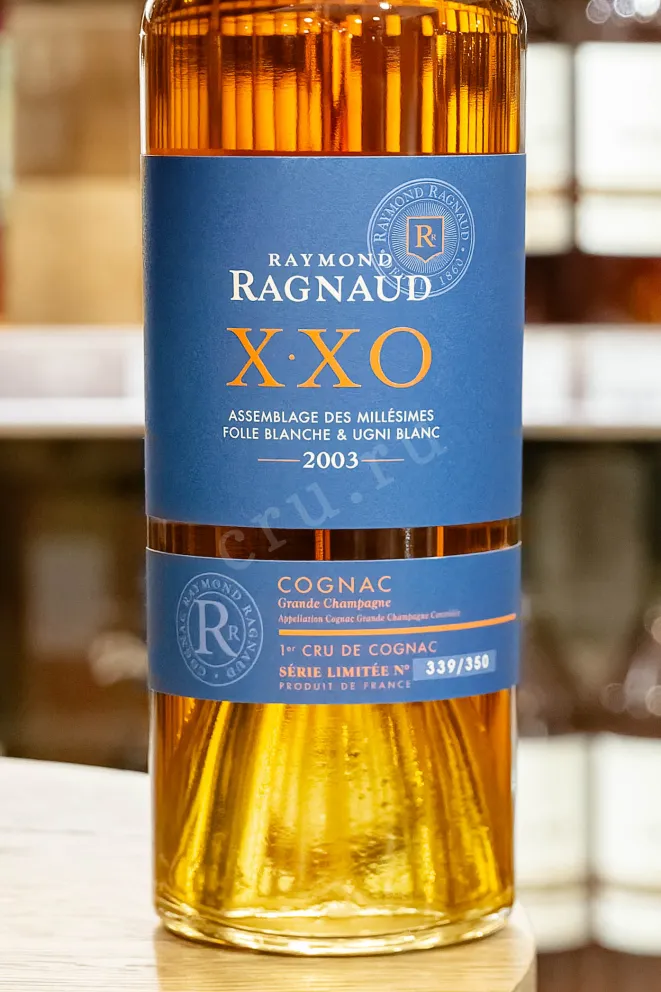 В магазине Крю Профи Raymond Ragnaud XXO Grand Champagne 1er Cru De Cognac in gift box 0.7 л