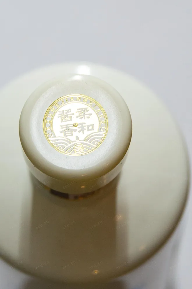 Пробка Moutai Chun Zodiac Signs - Scorpio 0.375 л