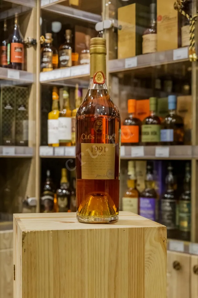 В магазине Крю Профи Cles des Ducs 1991 0.7 л