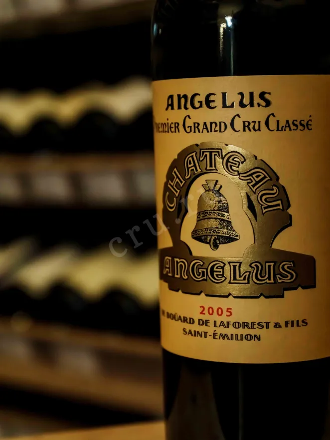 В магазине Крю Профи Chateau Angelus Premier Grand Cru Classe Saint-Emilion Grand Cru 2005 0.75 л