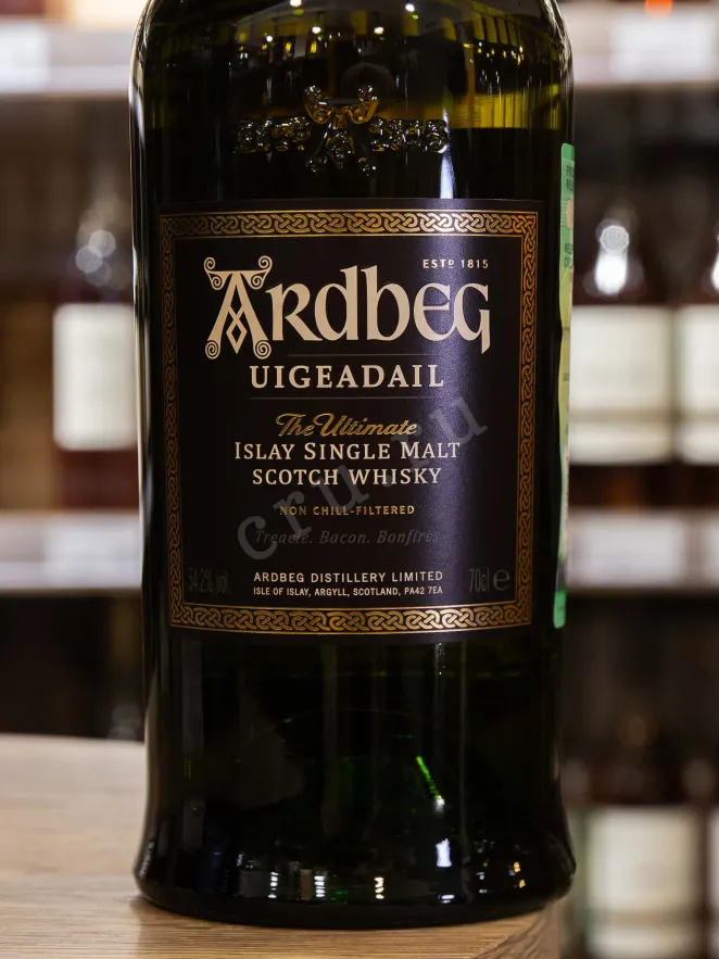 В магазине Крю Профи Ardbeg Uigeadail in gift box 0.7 л