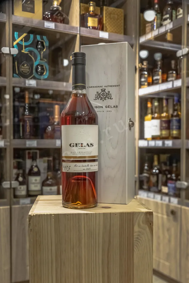 В магазине Крю Профи Gelas 1975 0.7 л