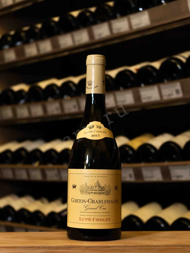В магазине Крю Профи Lupe-Cholet Corton-Charlemagne Grand Cru 2017 0.75 л