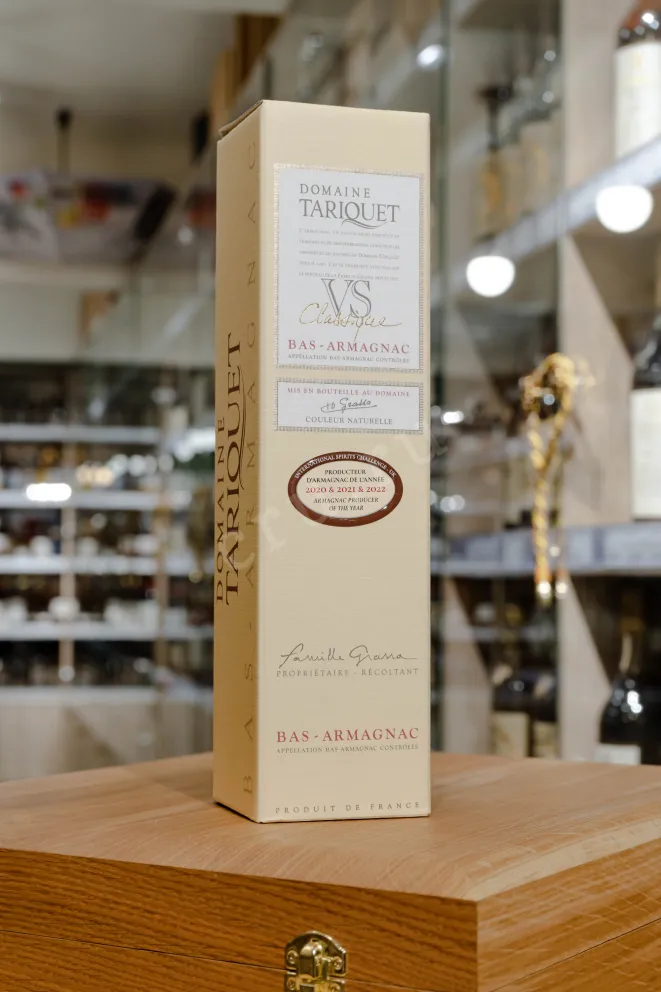 В магазине Крю Профи Chateau du Tariquet Classic 3 years 0.7 л