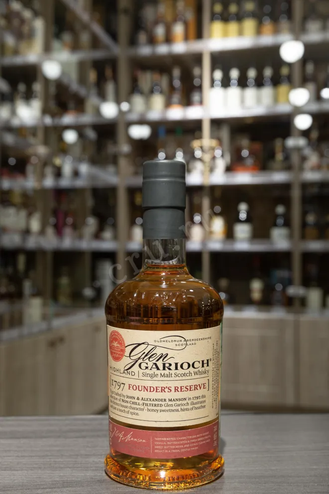 В магазине Крю Профи Glen Garioch 1797 Founders Reserve in gift box 0.7 л
