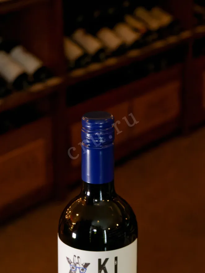 Пробка Undurraga Kiko Merlot DO 2024 0.75 л