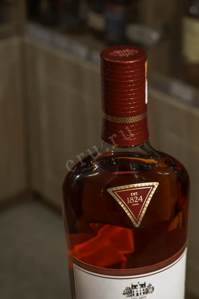 Пробка Macallan A night on Earth of Scotland 0.7 л