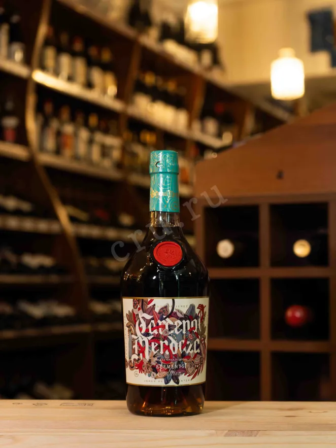 В магазине Крю Профи Cardenal Mendoza Solera Gran Reserva Elements Edition gift box 0.7 л