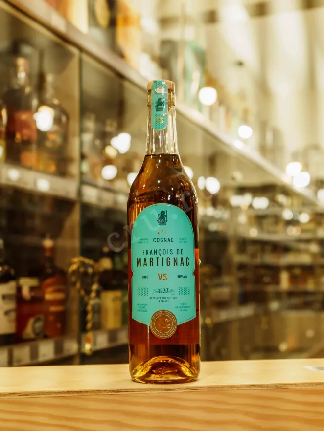 В магазине Крю Профи Francois de Martignac VS gift box 0.7 л