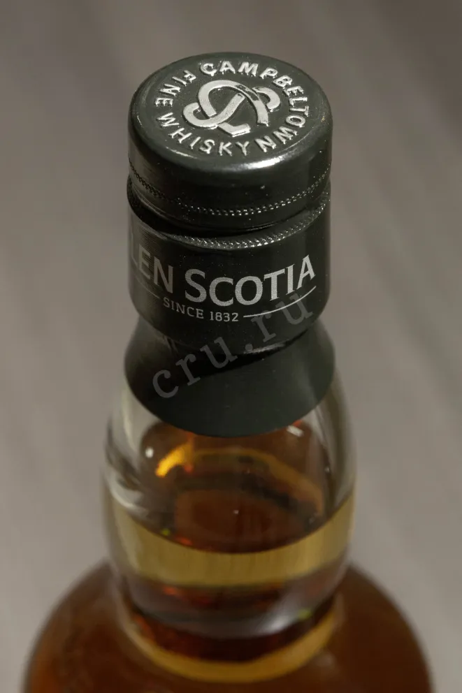 Пробка Glen Scotia Fino Sherry Cask Finish 9 year old gift box 0.7 л