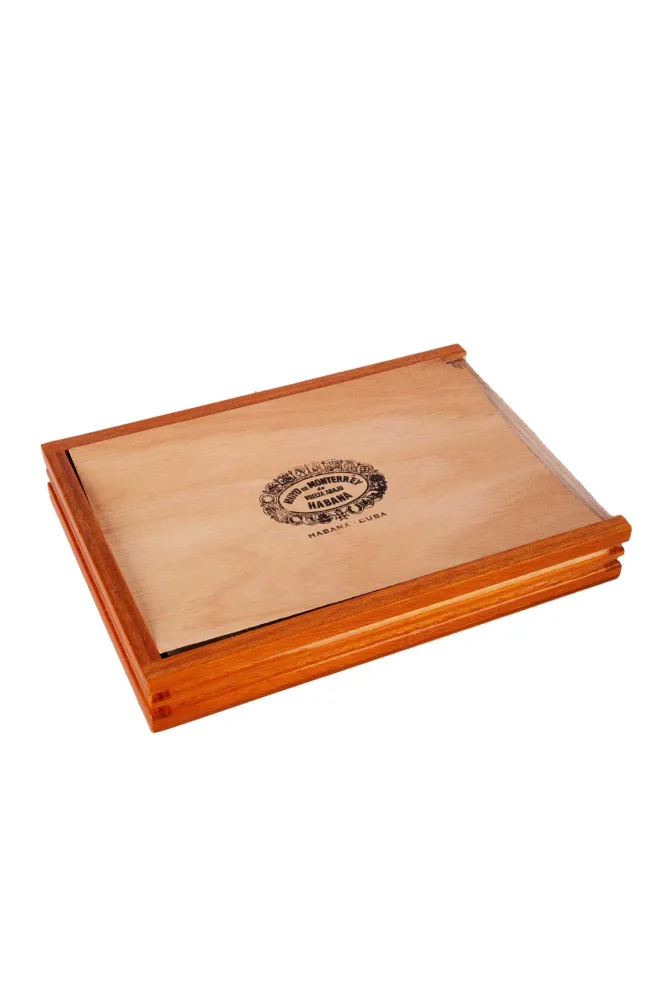 Коробка с сигарами Hoyo de Monterrey Monterreyes №4 *10