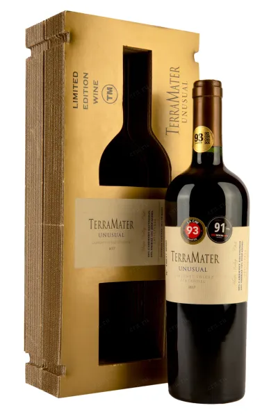 Вино Terramater Unusual Cabernet Shiraz Zinfandel 2017 0.75 л