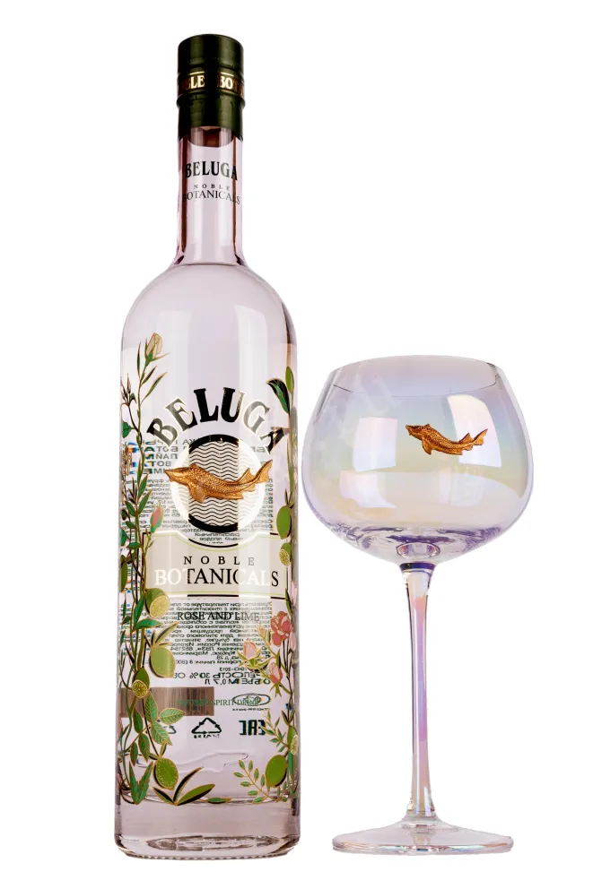 В подарочной коробке Beluga Noble Botanicals Rose and Lime in gift box + 1 glass 0.7 л