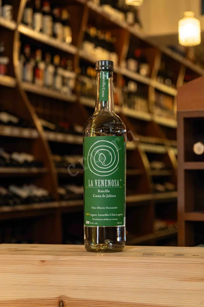 В магазине Крю Профи La Venenosa Raicilla Costa de Jalisco 0.7 л