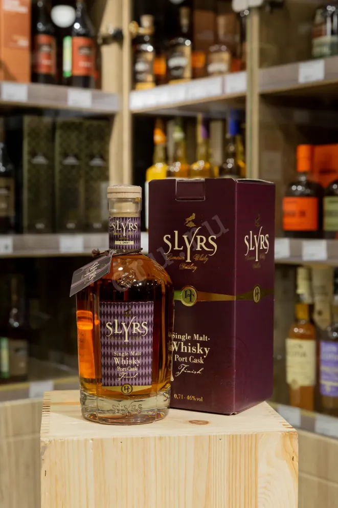 В магазине Крю Профи  Slyrs Port Cask gift box 0.7 л