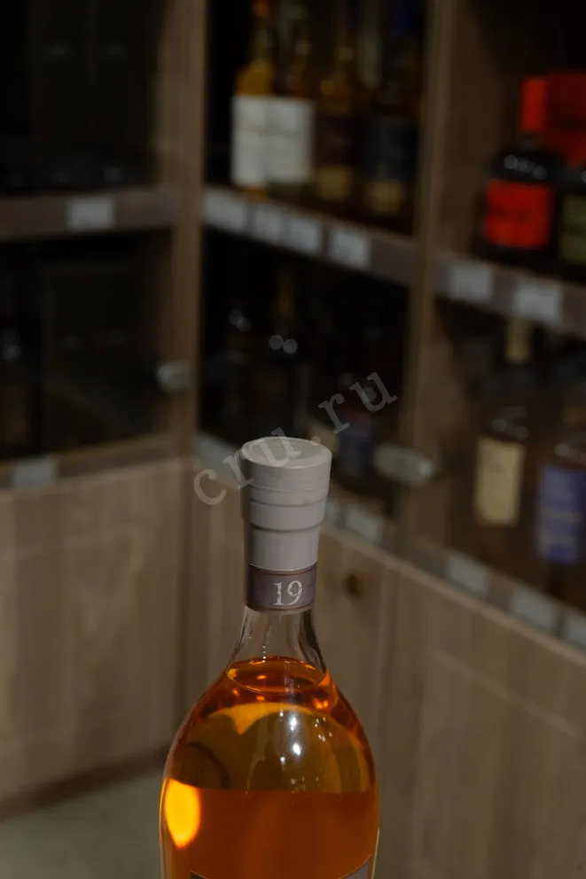 Пробка Glenmorangie 19 Years Old Finest Reserve in gift box 0.7 л