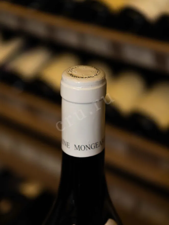 Пробка Beaune Premier Cru Moneard-Mugneret Les Avaux 2017 0.75 л