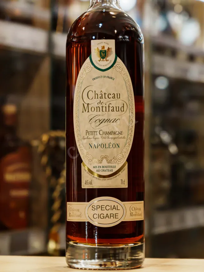В магазине Крю Профи Chateau de Montifaud Napoleon Special Sigare Fine 0.7 л