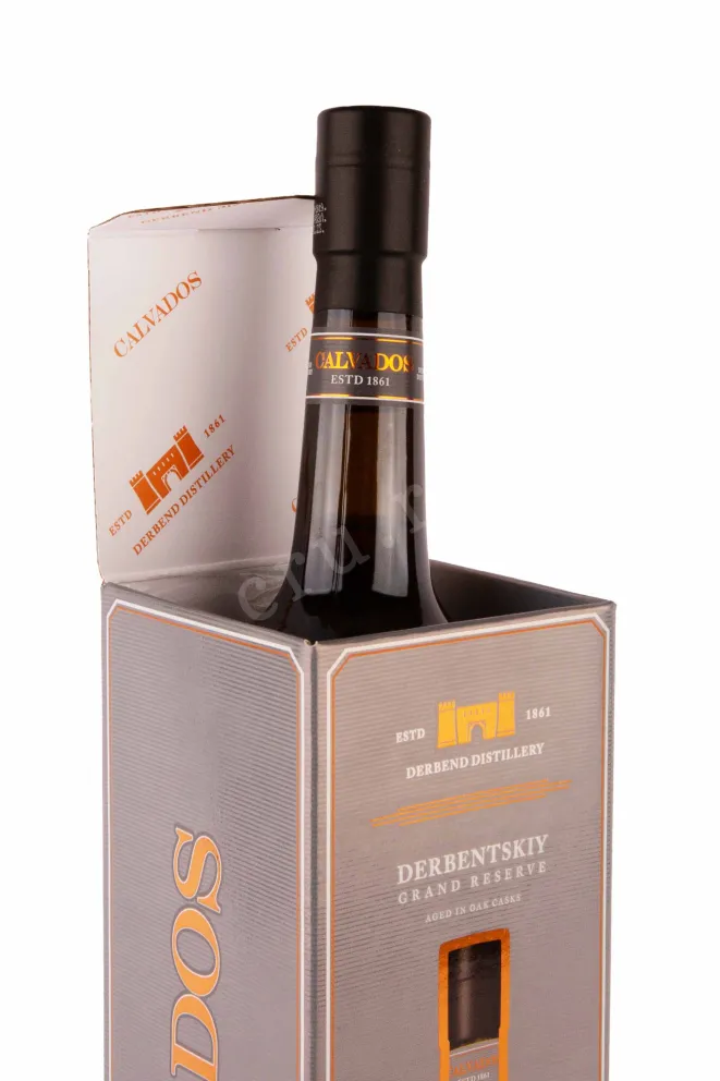 В подарочной коробке Derbentskiy Grand Reserve in gift box 0.7 л