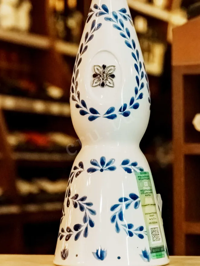 В магазине Крю Профи Clase Azul Reposado 0.7 л