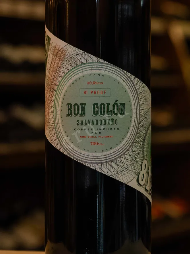 В магазине Крю Профи Colon Salvadoreno Coffie Infused 81 0.7 л