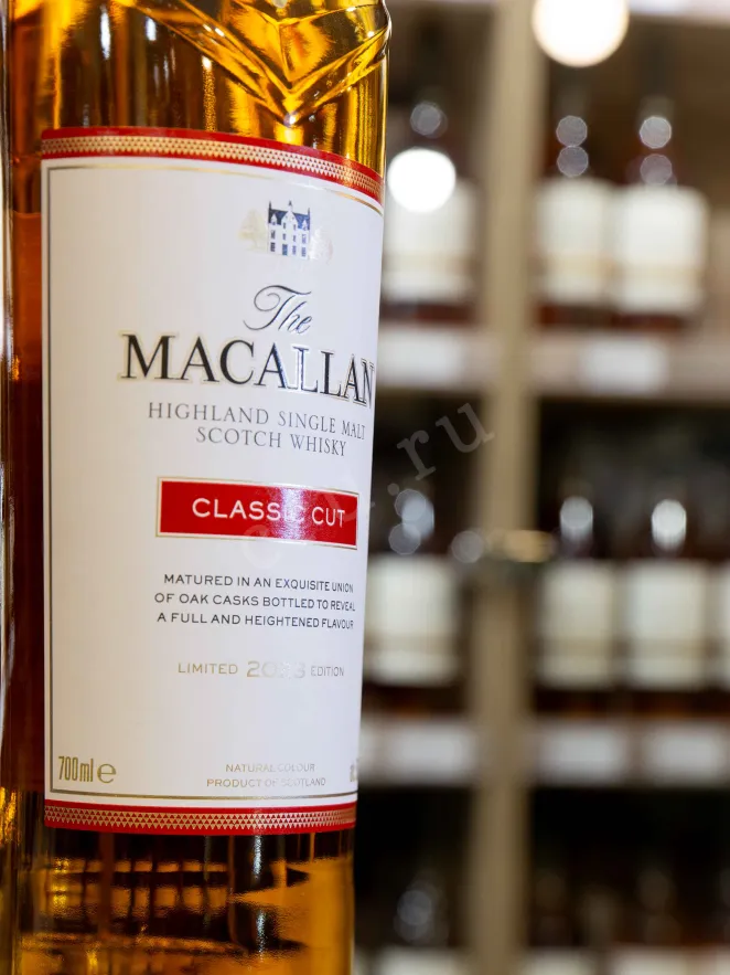 В магазине Крю Профи Macallan Classic Cut gift box 0.7 л