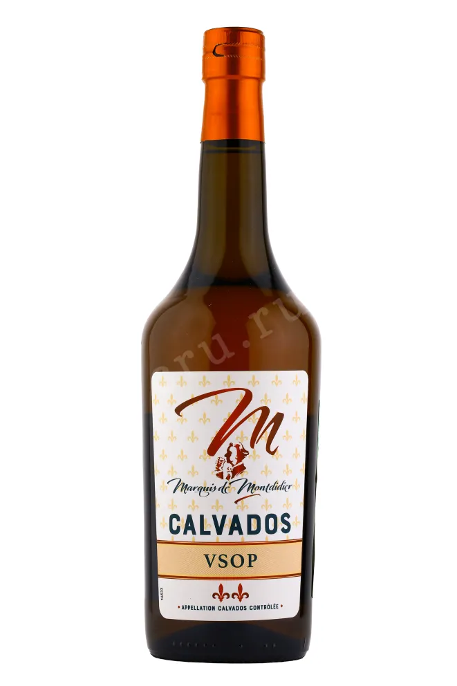 Бутылка кальвадоса Маркиз де Мондидье VSOP 0.7
