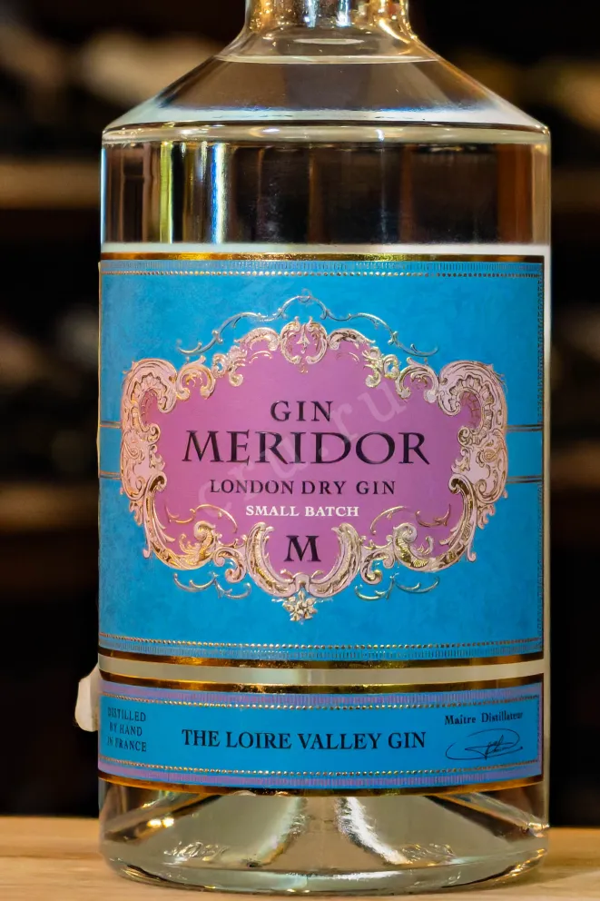 В магазине Крю Профи Meridor London Dry 0.7 л