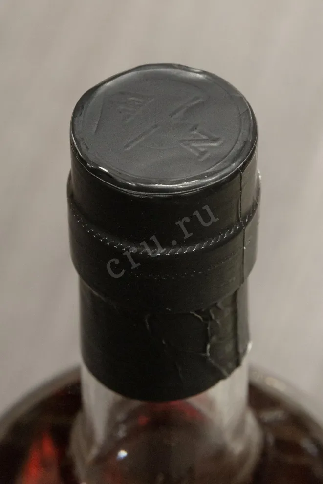 Пробка Starward Austria gift box 0.7 л