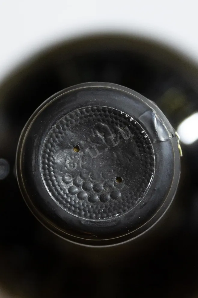 Пробка Metreveli Saperavi 2020 0.75 л