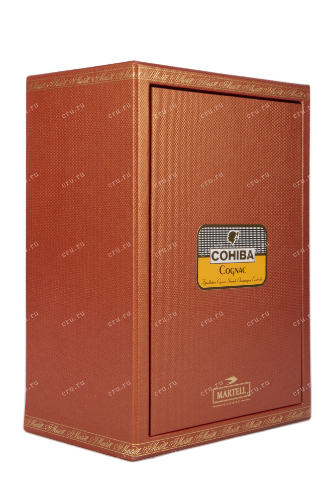 Коньяк Martell Cohiba gift box  Grande Champagne 0.7 л