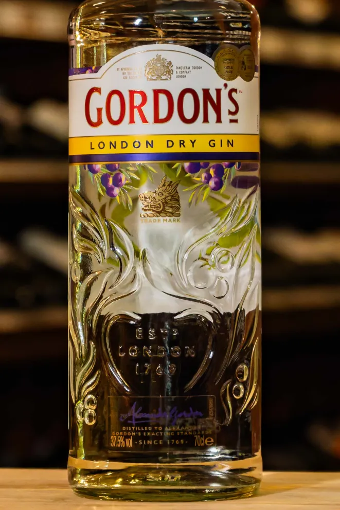 В магазине Крю Профи Gordon's London Dry 0.75 л