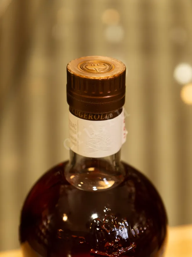 Пробка Brugerolle VSOP Aigle Rouge gift box 0.7 л