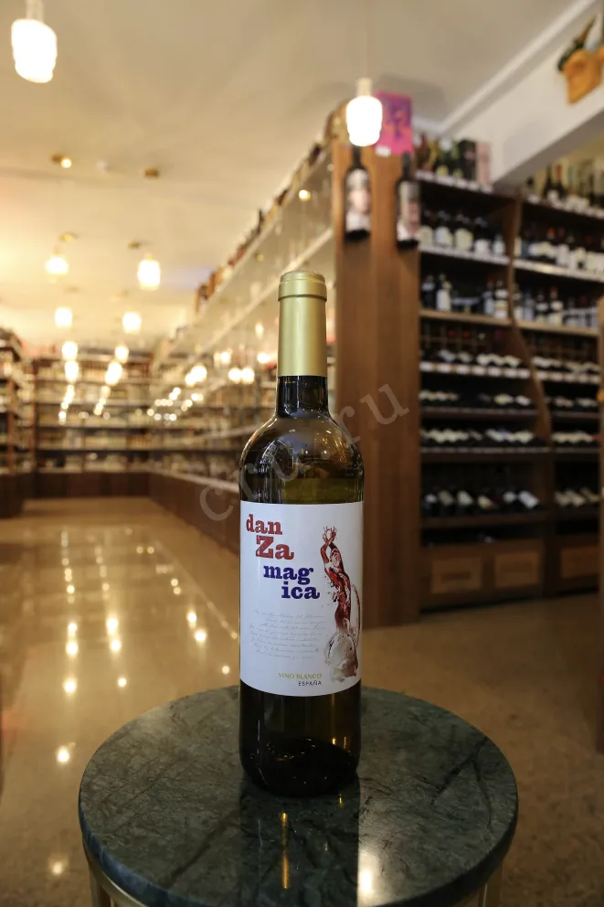 В магазине Крю Профи Danza Magica Blanco 2020 0.75 л