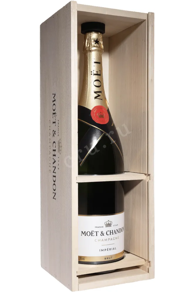 В деревянной коробке Moet & Chandon Imperial Brut gift box 2020 3 л