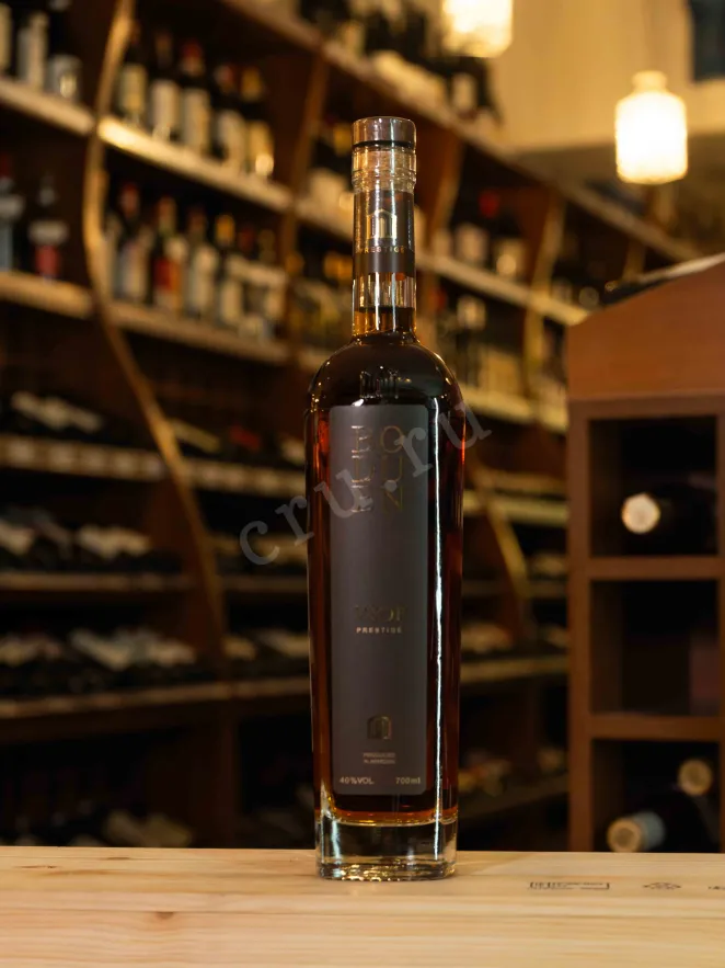 В магазине Крю Профи Boduen VSOP 7 years in gift box 0.7 л