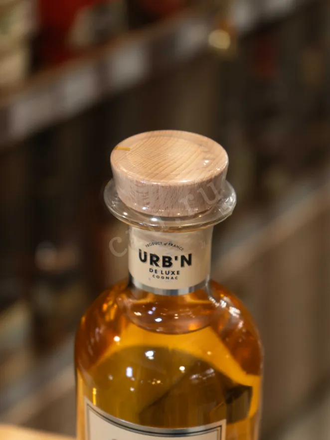 Пробка Urb'N Deau with gift box 0.7 л