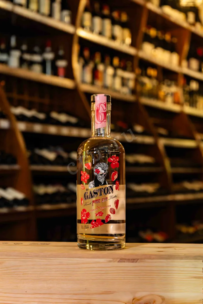 В магазине Крю Профи Mr Gaston Pink Gin 0.7 л