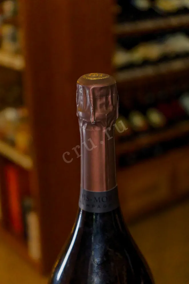 Пробка Pertois-Moriset Les Quatre Terroirs Grand Cru 1.5 л