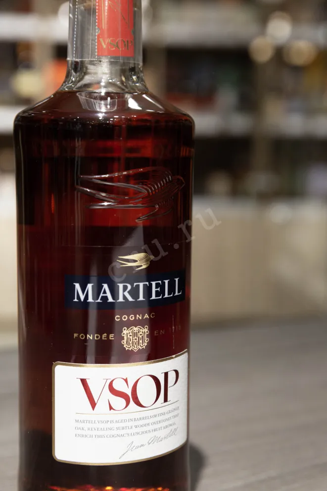 В магазине Крю Профи Martell VSOP 2019 0.5 л