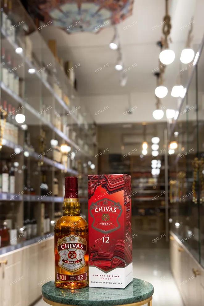 В магазине Крю Профи Chivas Regal 12 years in gift box 0.7 л