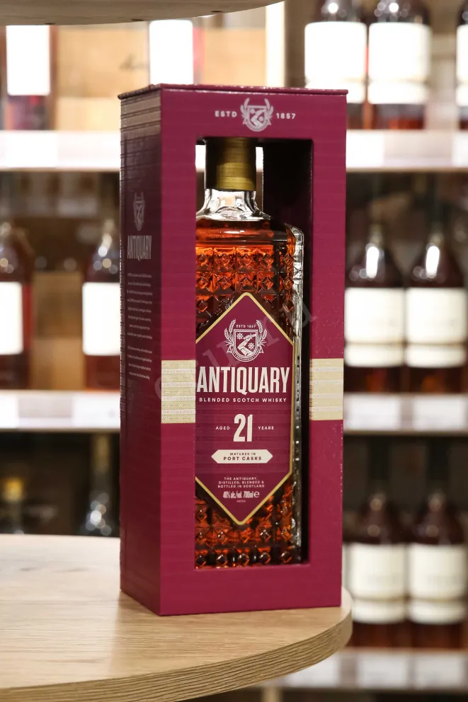 В магазине Крю Профи Antiquary Port Casks 21 years in gift box 0.7 л