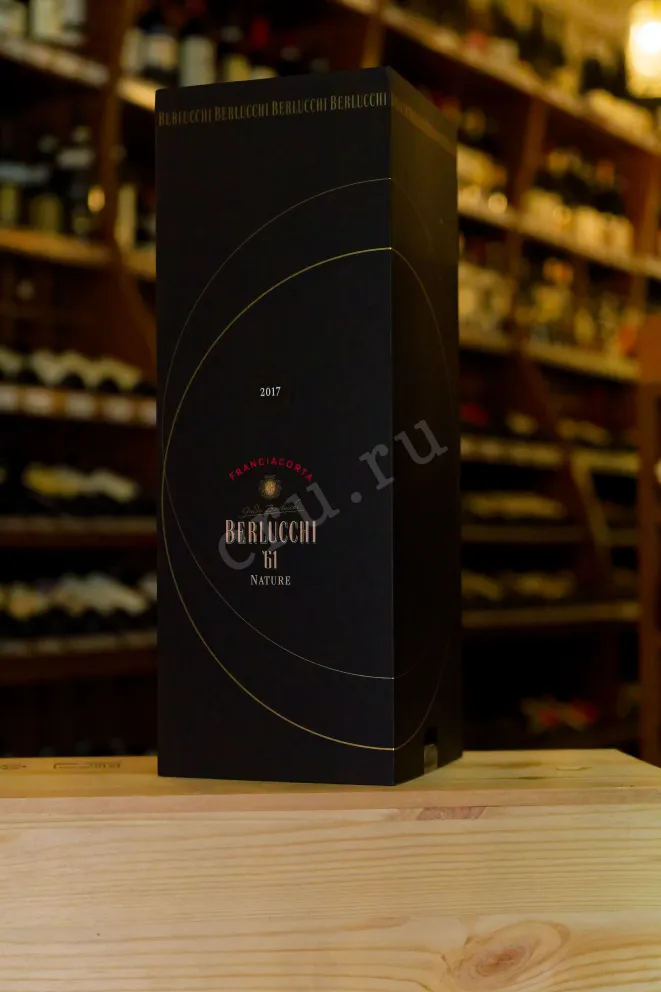 В магазине Крю Профи Berlucchi 61 Franciacorta Nature gift box 0.75 л