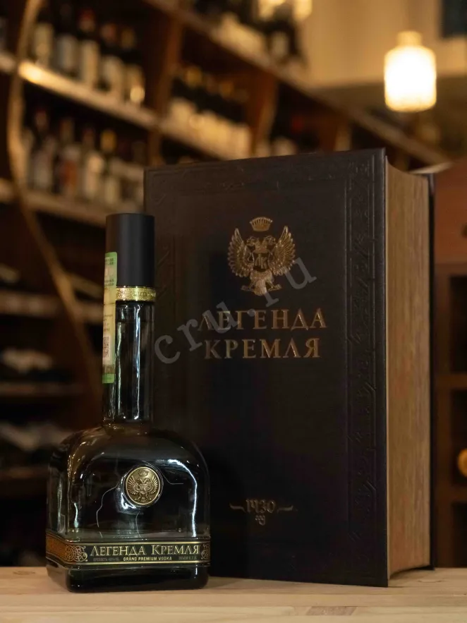 В магазине Крю Профи Legend of Kremlin book box 0.7 л