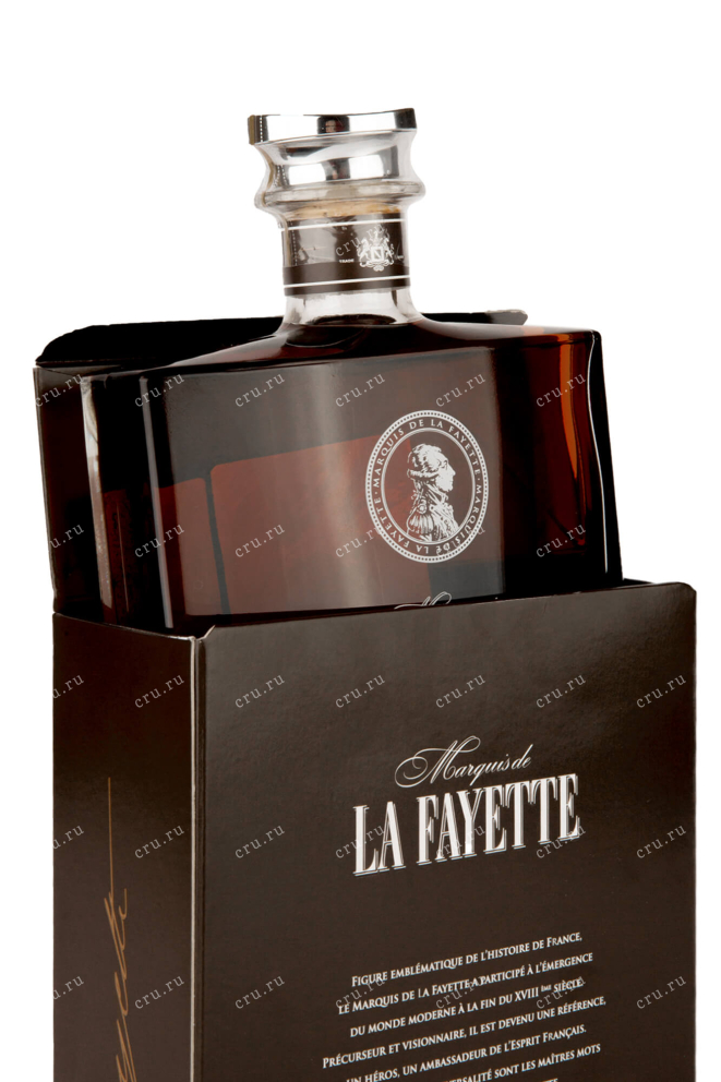 В подарочной коробке La Fayette XO decanter gift box 0.7 л