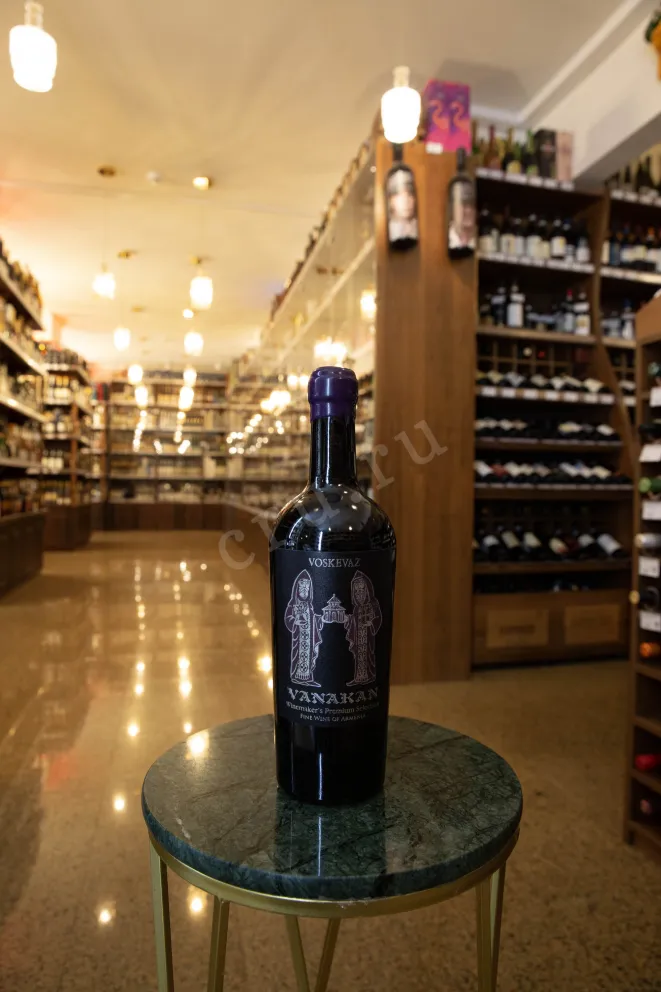 В магазине Крю Профи Voskevaz Vanakan 2017 0.75 л