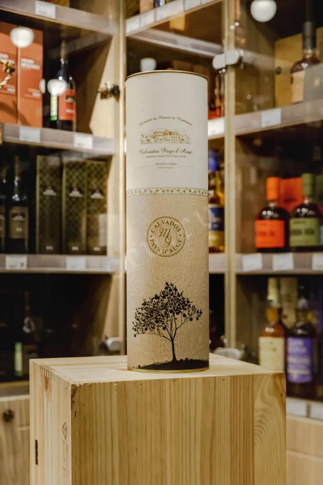 В магазине Крю Профи Domaine du Manoir de Montreuil Calvados Pays dAuge 1987 0.7 л